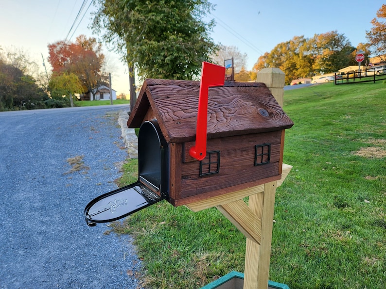 Amish Mailbox Rustic – Wood With Metal Insert, USPS Approved For Outdoor Use