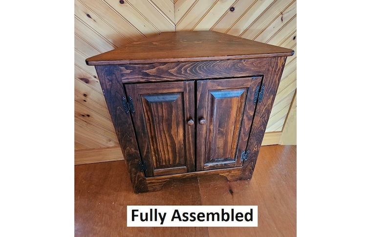 AmishArtisan Corner Cabinet - Thumbnail 3