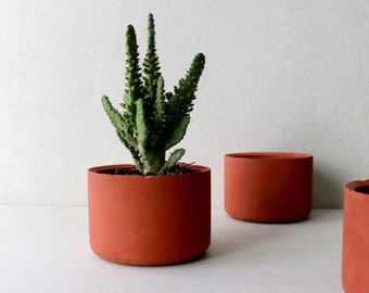 4” Concrete planter terracotta red | Round minimalistic concrete planter | Planter bowl