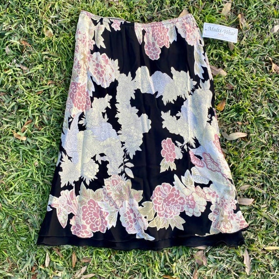 Vintage 90s Asian floral + cloud print chiffon mid