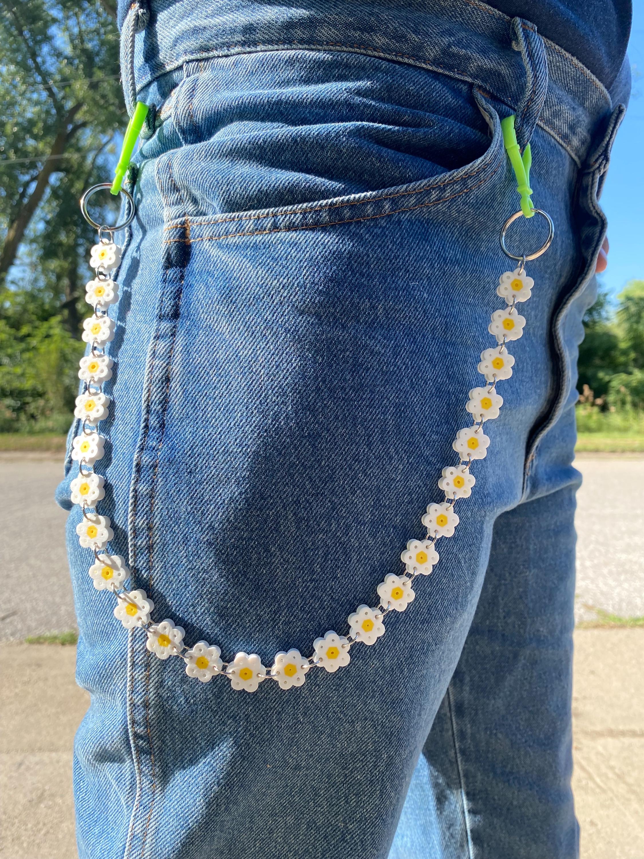 Spring Daisy Pants Chain - LGBTQ+ Flower Power Spring Love Perler