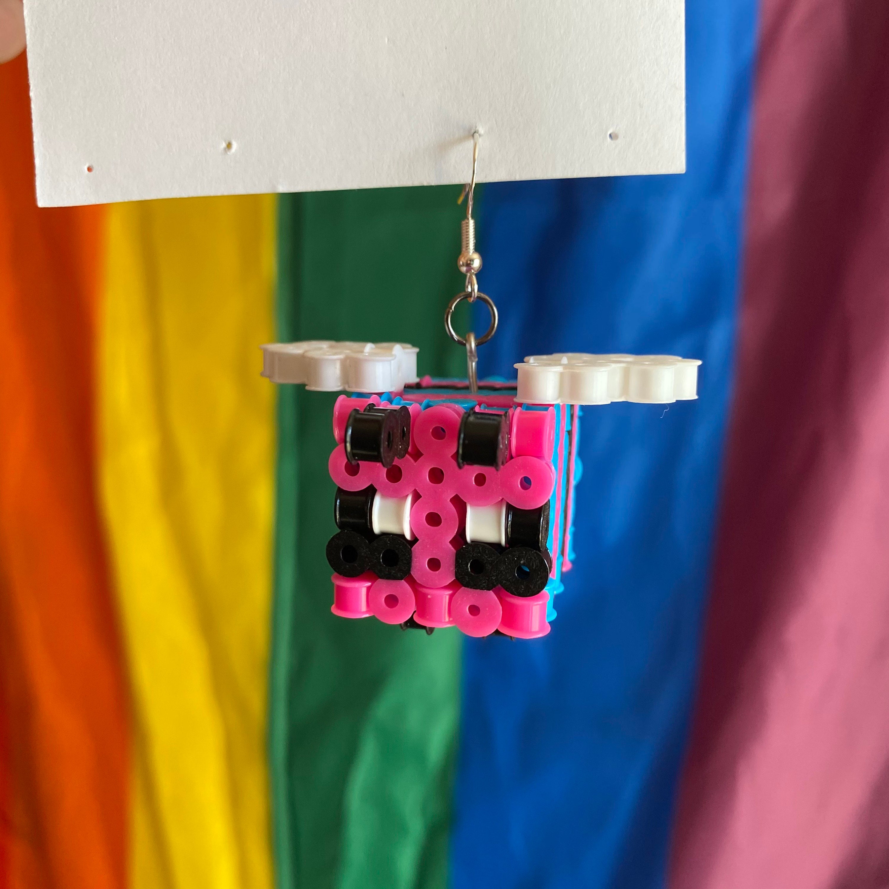 Unus Annus Drilldo Minecraft Bee Keychain / Earrings Memento Etsy