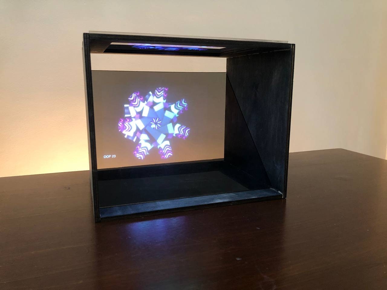 Best DIY 3D Hologram Projector Made from Plastic Sheet - Craft projects for  every fan!