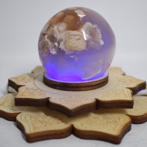 Rainbow Color Changing Mandala LED Crystal Ball Stand/Crystal Sphere Holder (USB plugin)