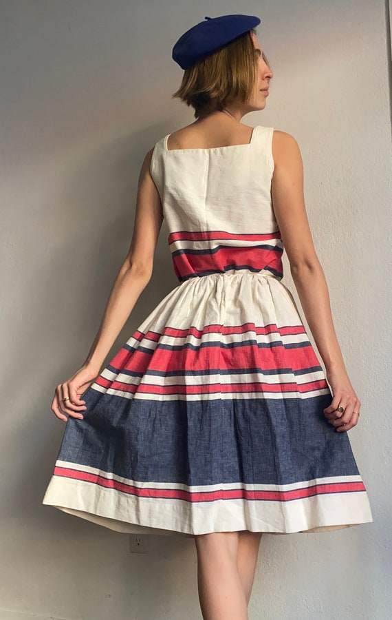 1960s Vintage Two-Piece Set Mod Striped Linen Day… - image 6