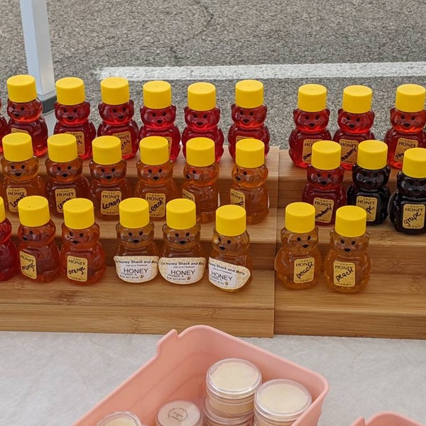 Flavored raw honey party favors gift