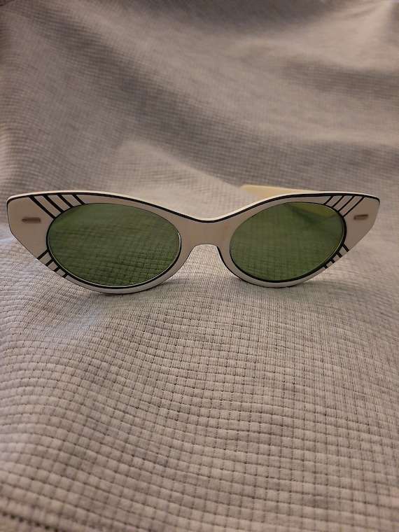 1960s Polaroid sunglasses