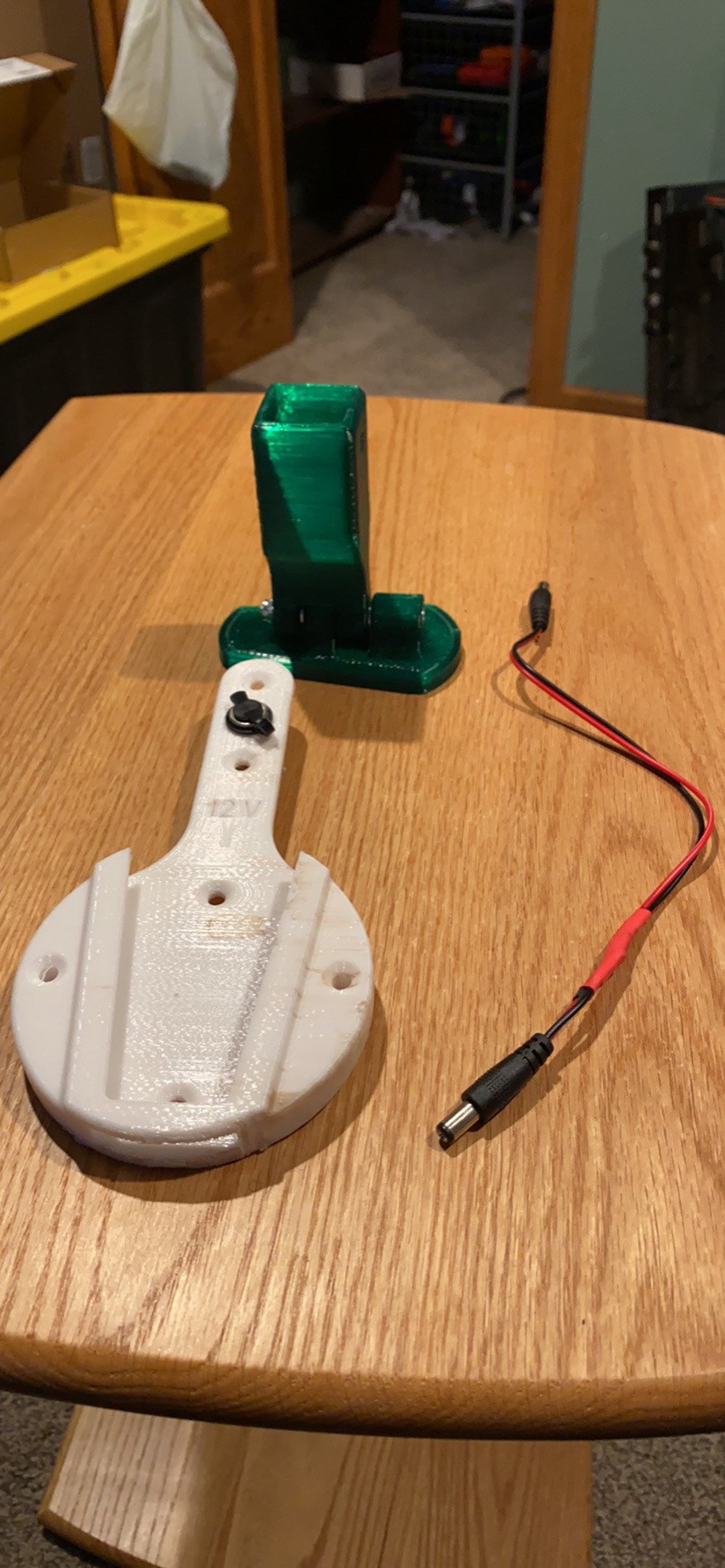 Rattle reel swiveling wall mount and adapter 12 volt Etsy