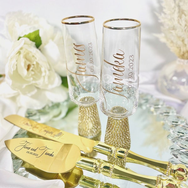 Wedding flutes| Cake server set| Bling champagne glasses| Toasting flutes|Rhinestones flutes|Wedding set| Crystal glass| Bride groom glasses