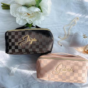 Makeup Bag Leather PU, Large Cosmetic Bag Personalized Christmas Gift Wife Girlfriend Gift, Open Flat Makeup Organizer, Bridesmaids Gift