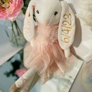 Poupée princesse lapin, peluche lapin, lapin de Pâques personnalisé, lapin brodé, poupée princesse lapin, peluche ballerine, cadeau bébé, nouveau-né Embroidered 2 ears