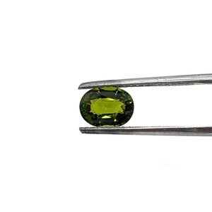 Turmalina Verde Natural Facetada - Oval