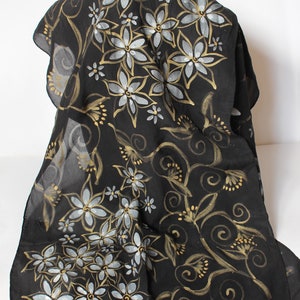 Schwarzer Seidenschal 100% Seide handbemalt Schal Hochzeit Accessoires Abend Luxus Schals Künstlerschals Georgische Schals