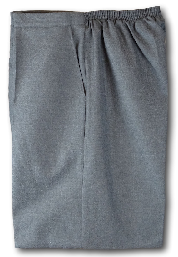 Classic School Grey Wool Worsted Short Trousers With an Elastic