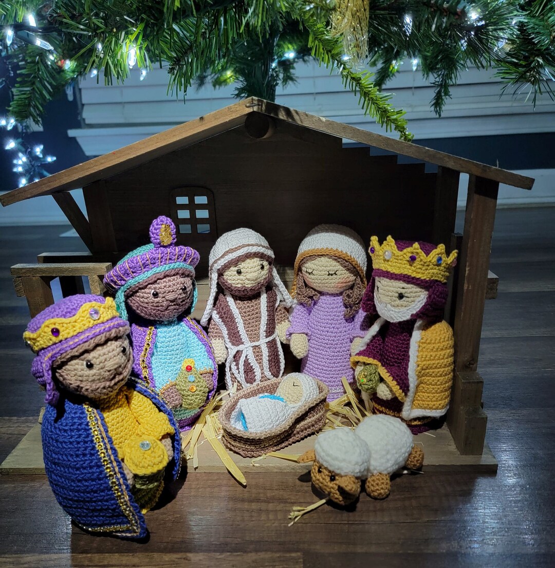 Nativity Set With Manger Etsy