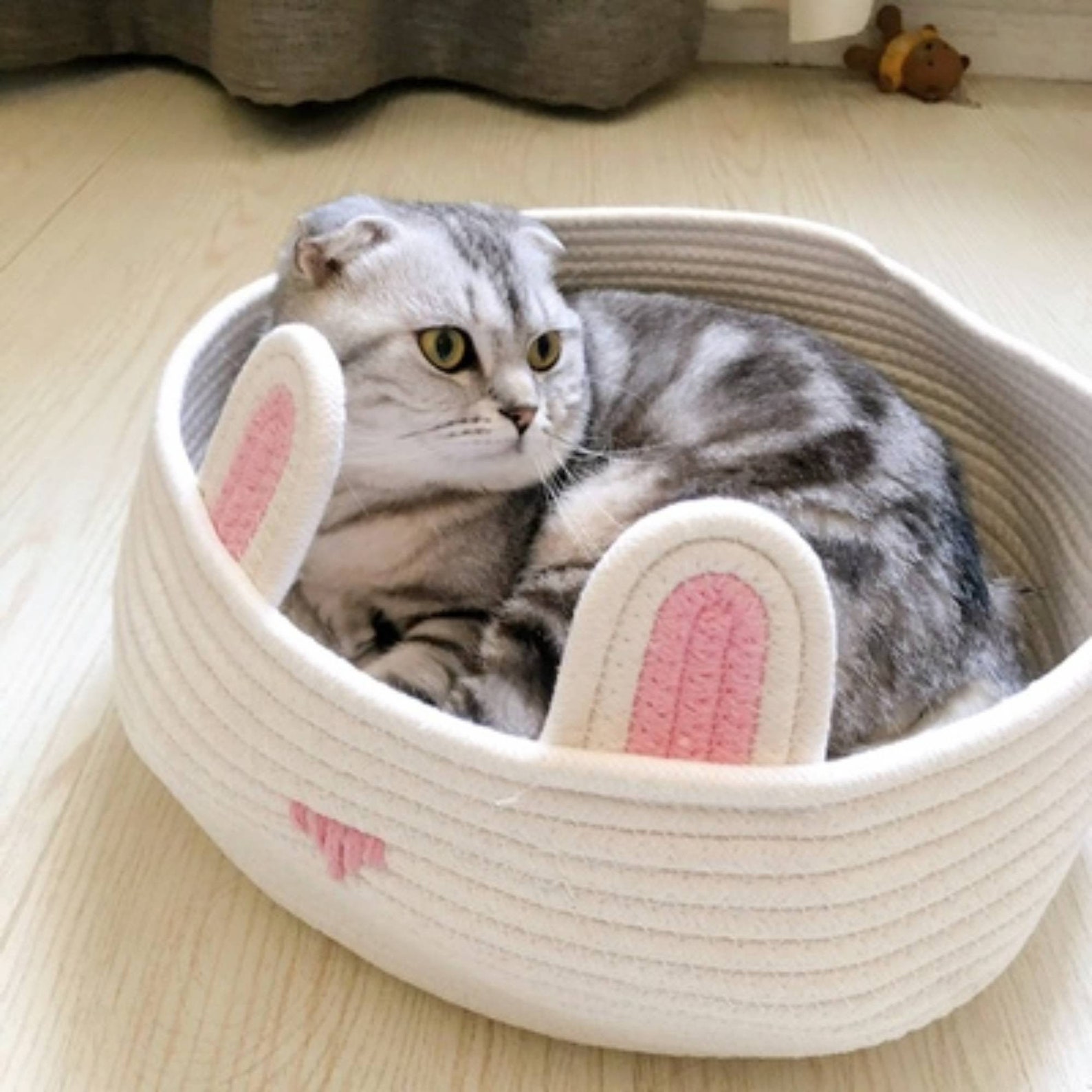 Woven Cat Bed Indoor Cat Basket Beds Four Seasons Cat Cozy Etsy