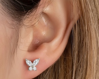 Butterfly Stud Oorbellen in Sterling Zilver, Stapelbare Butterfly Oorbellen, Sierlijke Oorbellen, Cadeau voor haar, Beste Vriend Cadeau, ALLEEN ZILVER