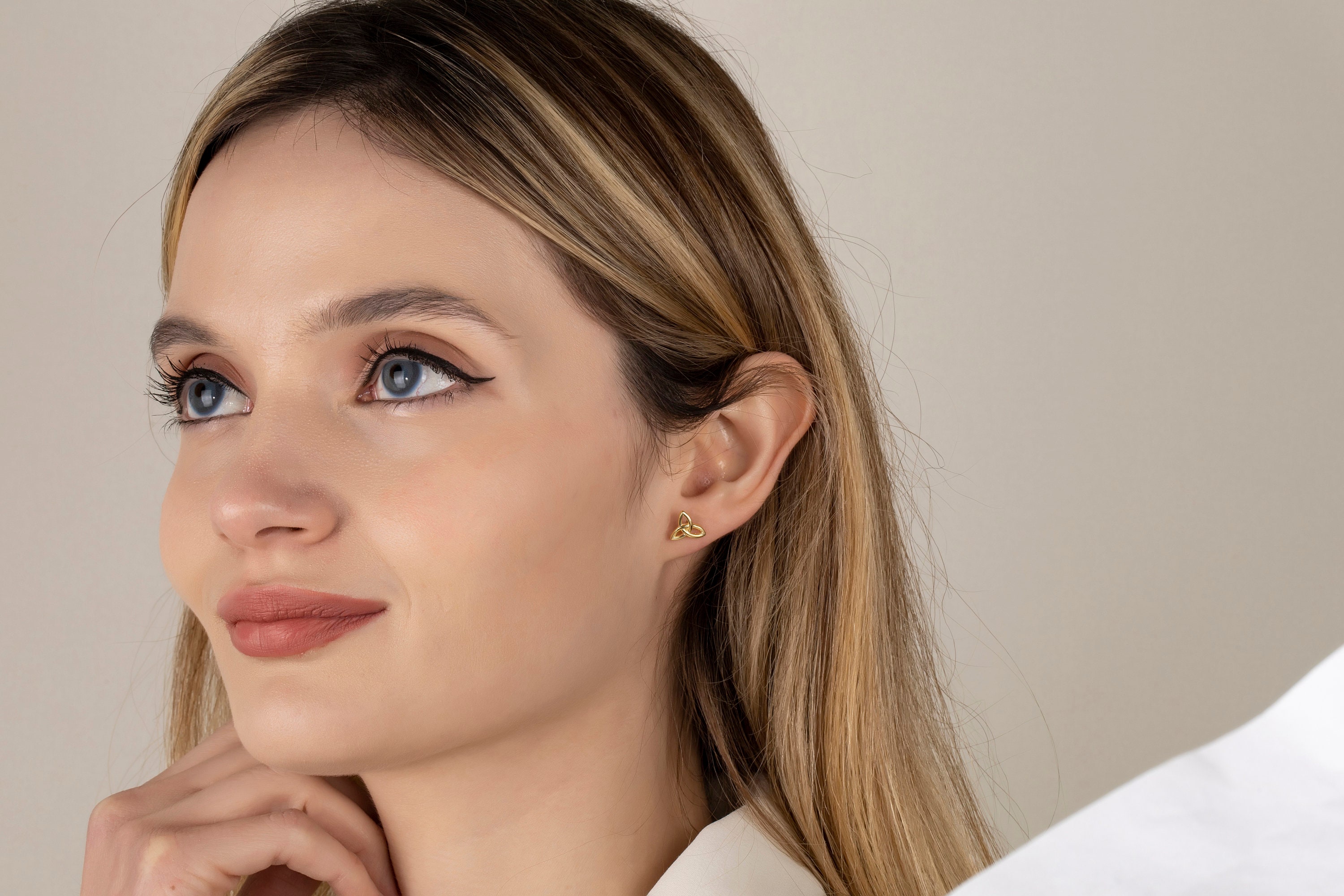 Trinity Knot Stud Earrings in Sterling Silver Celtic Trinity Etsy