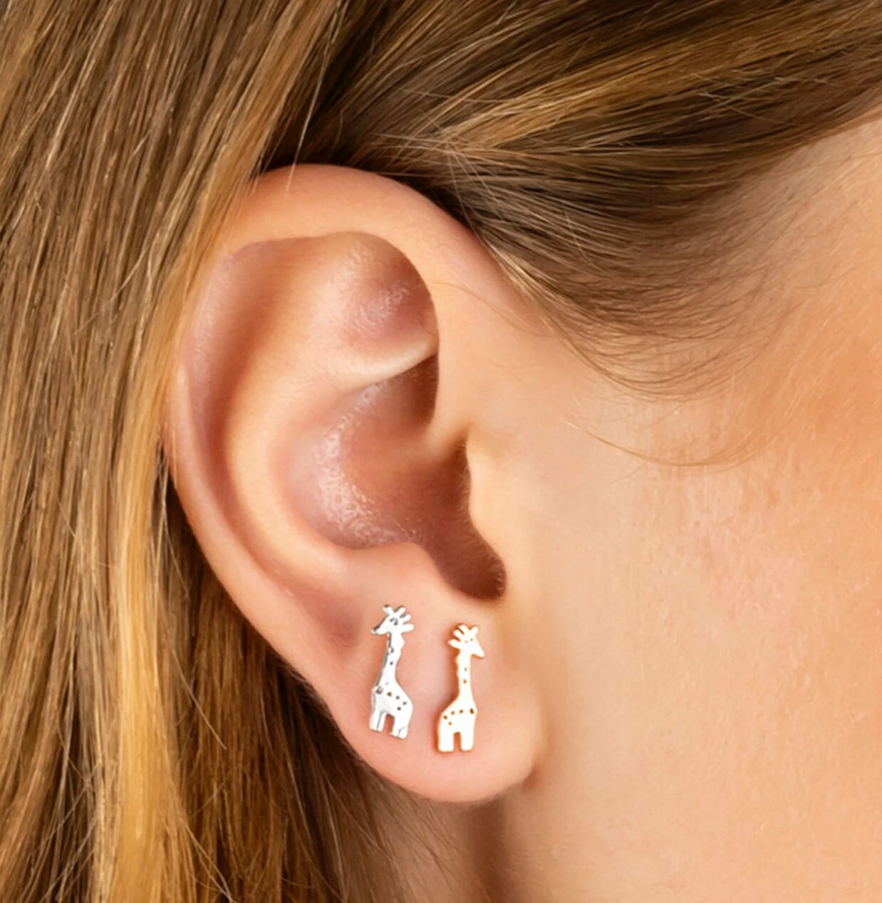 Giraffe store earrings claire's