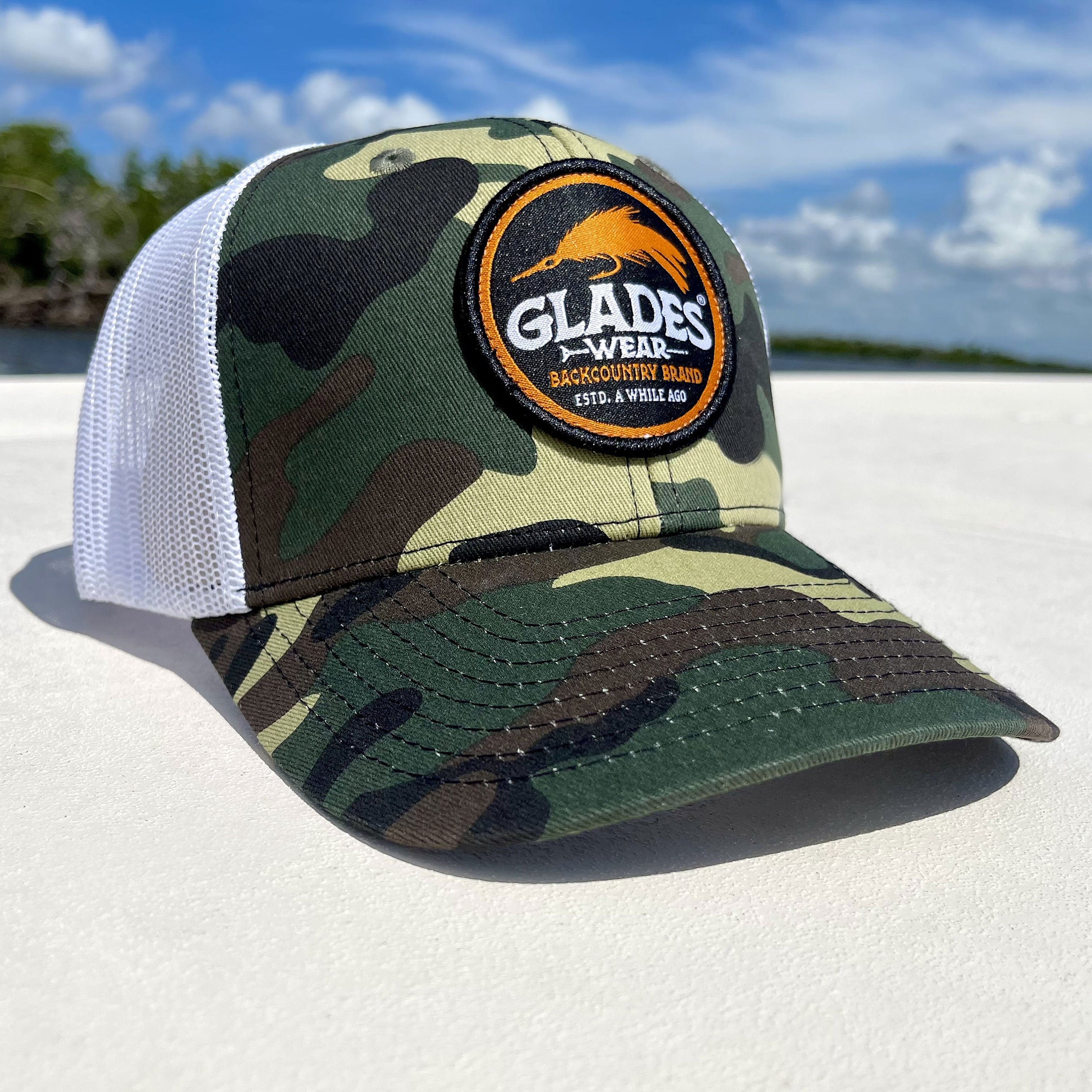 Everglades Camo Fly Patch Mesh Snap Back Trucker Hat for Men Women - Unique Breathable Florida Fly Fishing Hunting Fishermen Gift