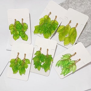 Leaf dangle earrings, Green leaf earrings, String tassel earrings, Acrylic Glass leaf dangle, Plant Jewelry, Novelty earring for women, gift