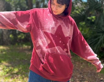 Red Bleach Star Graphic Hoodie