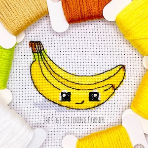 Mini carte de point de croix mignon banane, motif de point de croix moderne Kawaii fruits téléchargement numérique PDF, motif de broderie petit aliment