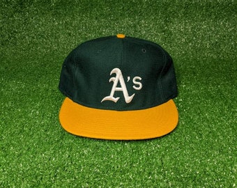 Vintage 80's 90's Oakland A's Athletics New Era Fitted Hat