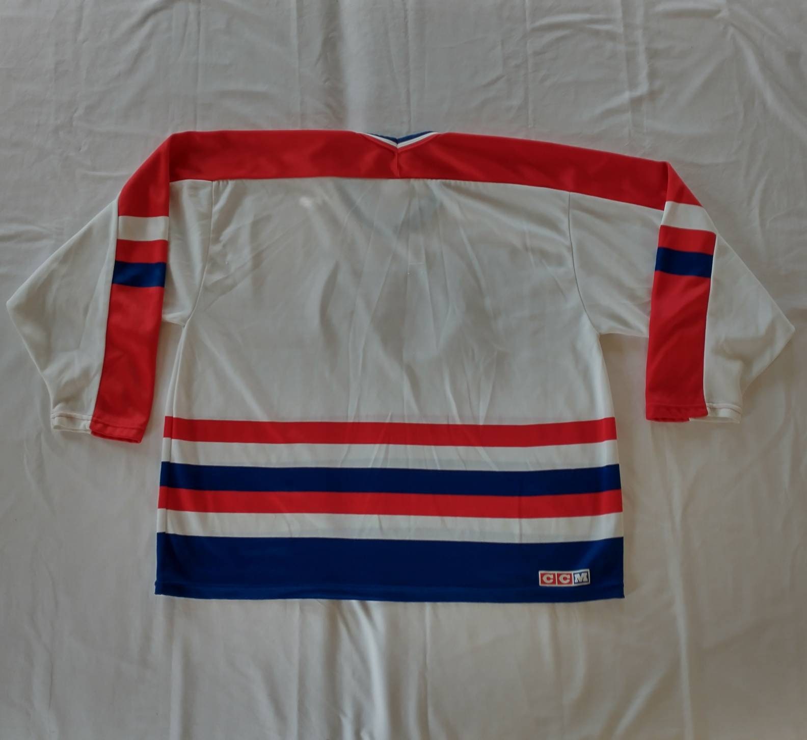 Adult 52 USA Hockey CCM Authentic Jersey IIHF Olympic White Fight Strap 90s  for Sale in Rochester, MI - OfferUp