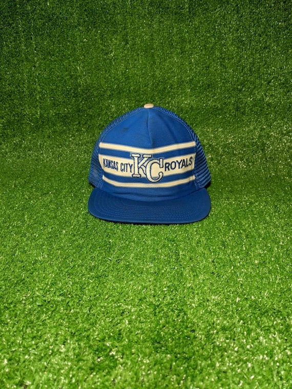 Vintage 80's Kansas City Royals Snapback Trucker H