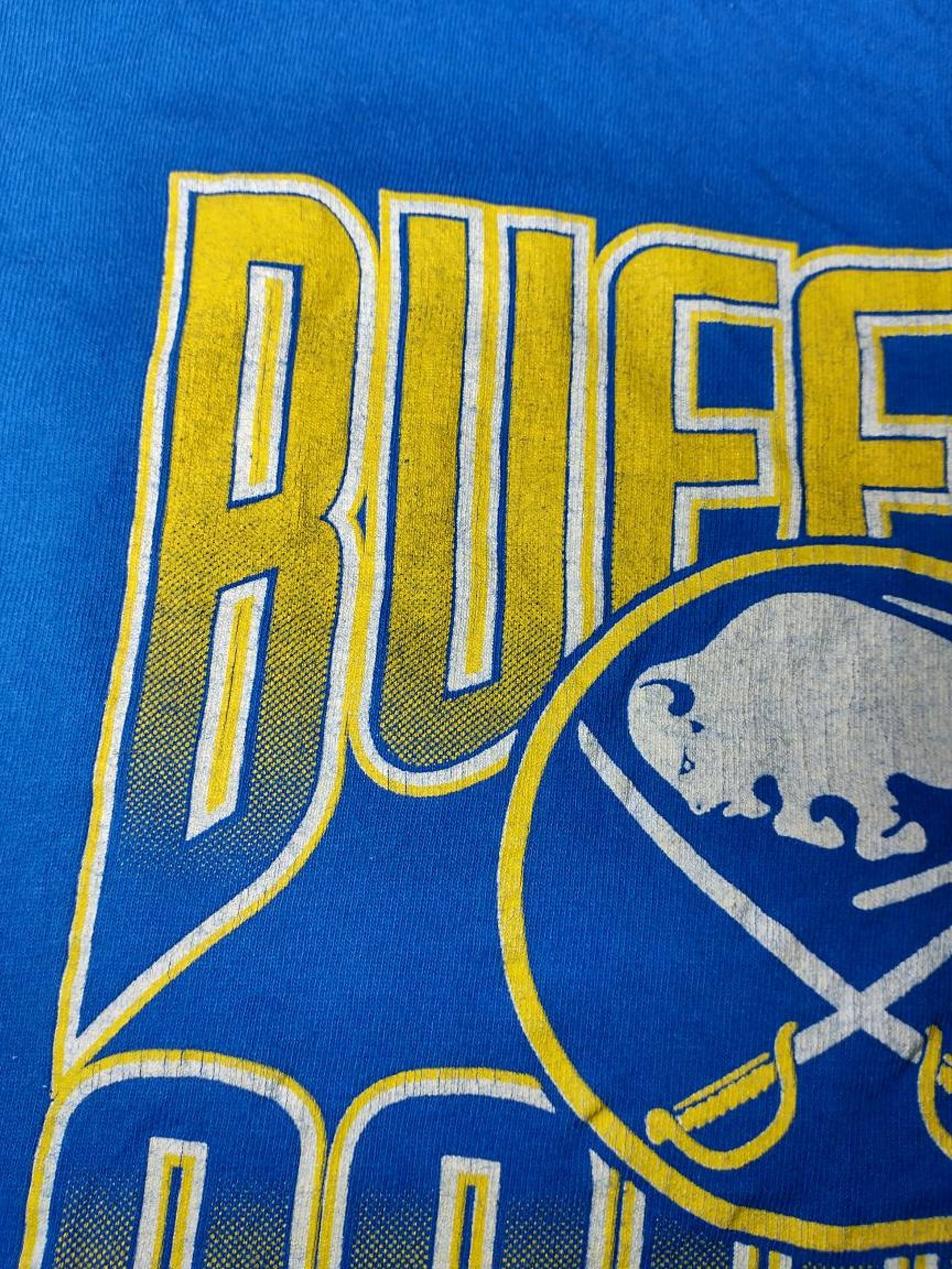 Vintage 90's Buffalo Sabres T-Shirt | Etsy