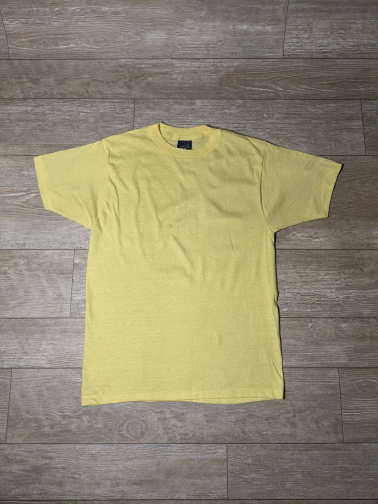 Vintage 80s 50/50 Blank Yellow Single Stitch Tshirt - Etsy Vintage 80s 50/50 Blank Yellow Single Stitch Tshirt - Etsy