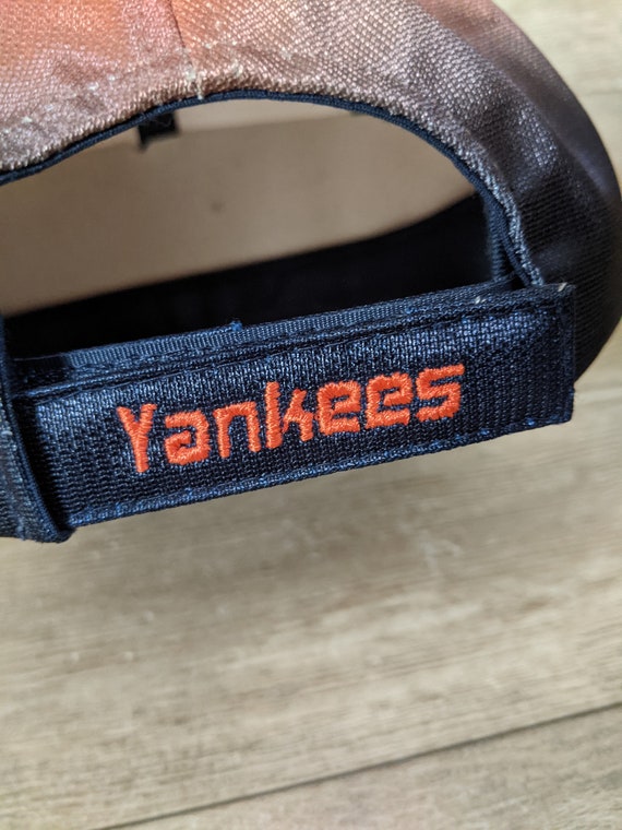 NEW NWOT Vintage 90's NY New York Yankees Ombre S… - image 9