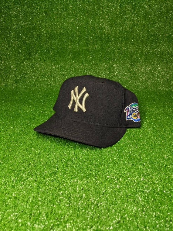 Vintage 90's 1998 New York Yankees World Series Pa