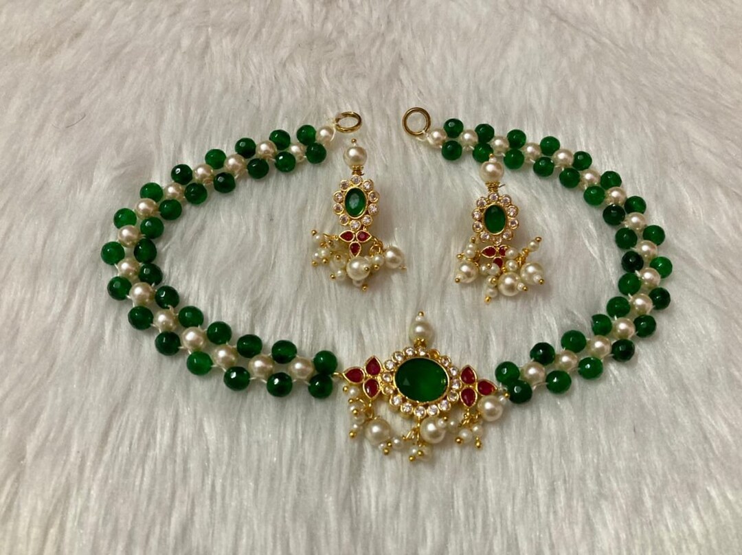 Elegant Green Kundan Pearl Choker Necklace Set with Earrings Traditional Indian Jewelry