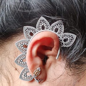 Oxidized Silver Earcuff: Vintage Indian Bollywood Style