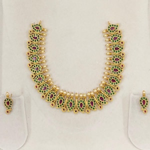Gold Kemp Stone Necklace: Mango Design Pearl Choker, South Indian Jewelry