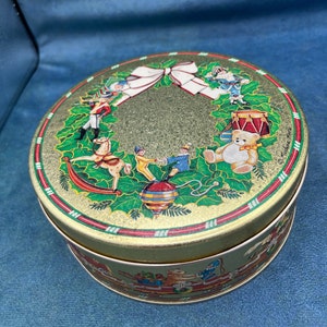Vintage Tin Bristol Ware Holiday Toy Wreath and Train Made in Hong Kong