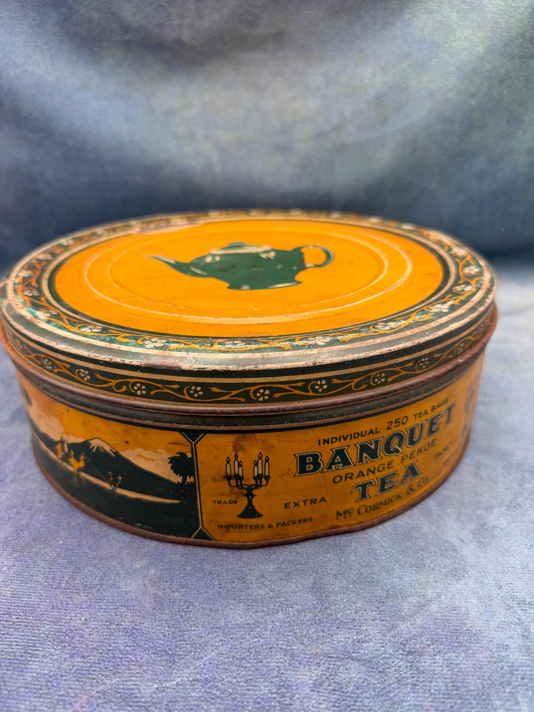 Large Vintage Tin Container - Etsy
