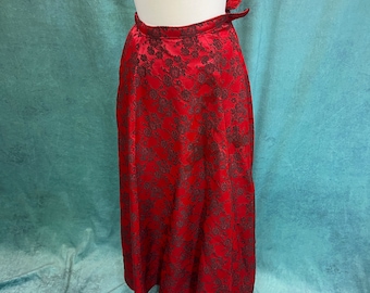 Vintage Brocade Skirt floor length red and black