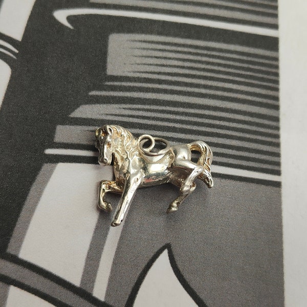 Sterling Silver Wild Horse pendant, 925 silver made in the Netherlands by  AF Vught in New Old Stock state, Retro style jewelry