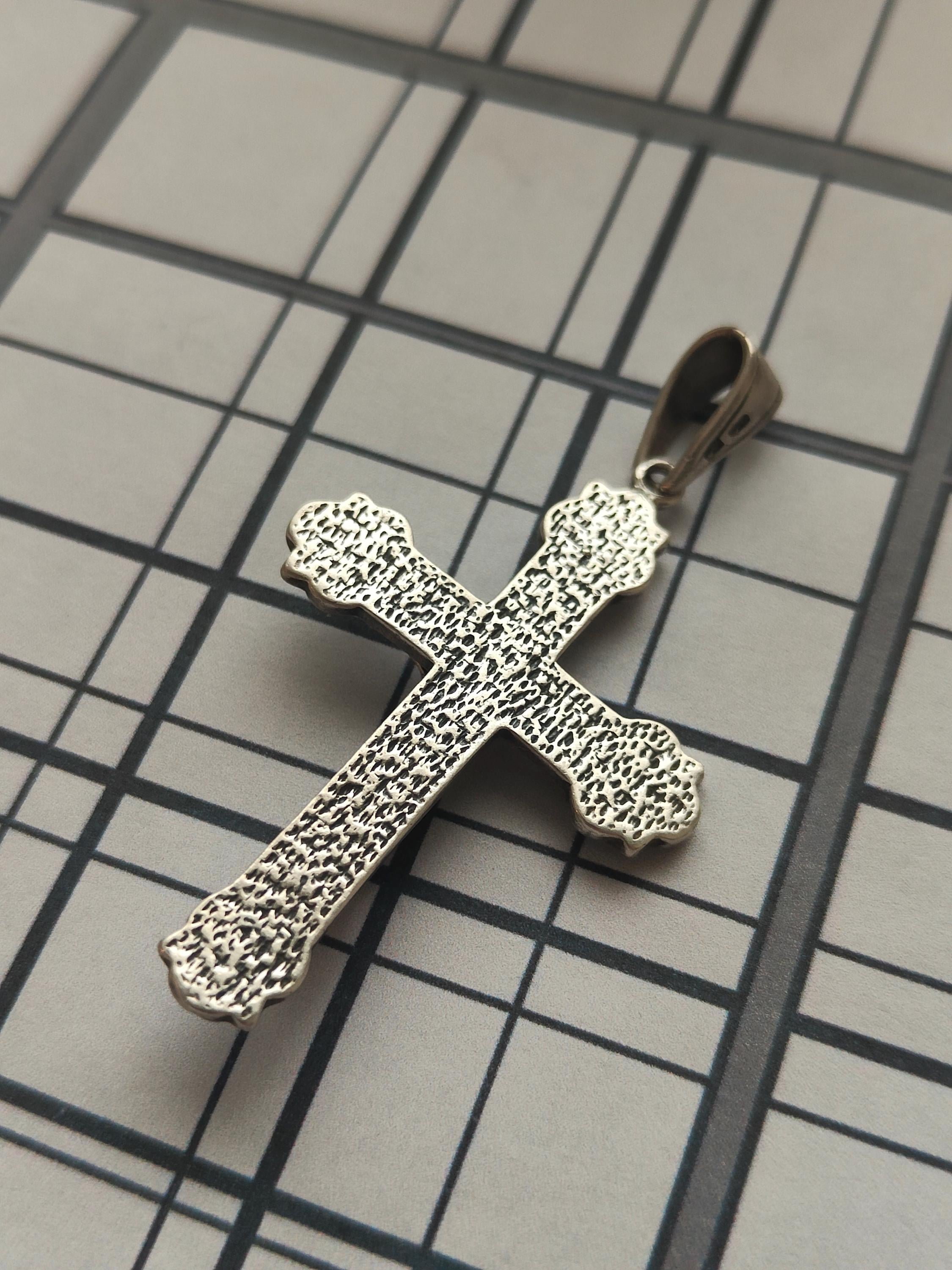 ヴィンテージ スターリングシルバー イエス・キリストの十字架 - 花