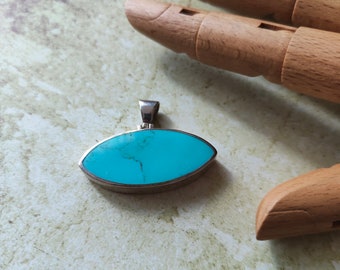 Impressive silver and Turquoise resin pendant, eye-like shaped piece of eye-catching jewelry, 925 silver