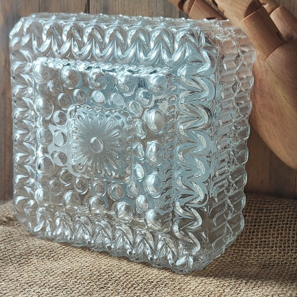 Daisy flower surrounded by decorative geometric pattern - Retro Square pressed glass flush mount ceiling / wall light, e 27 bulb ,By Massive
