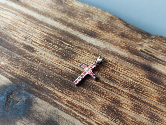 Cross silver pendant decorated with two tone Cubi… - image 8