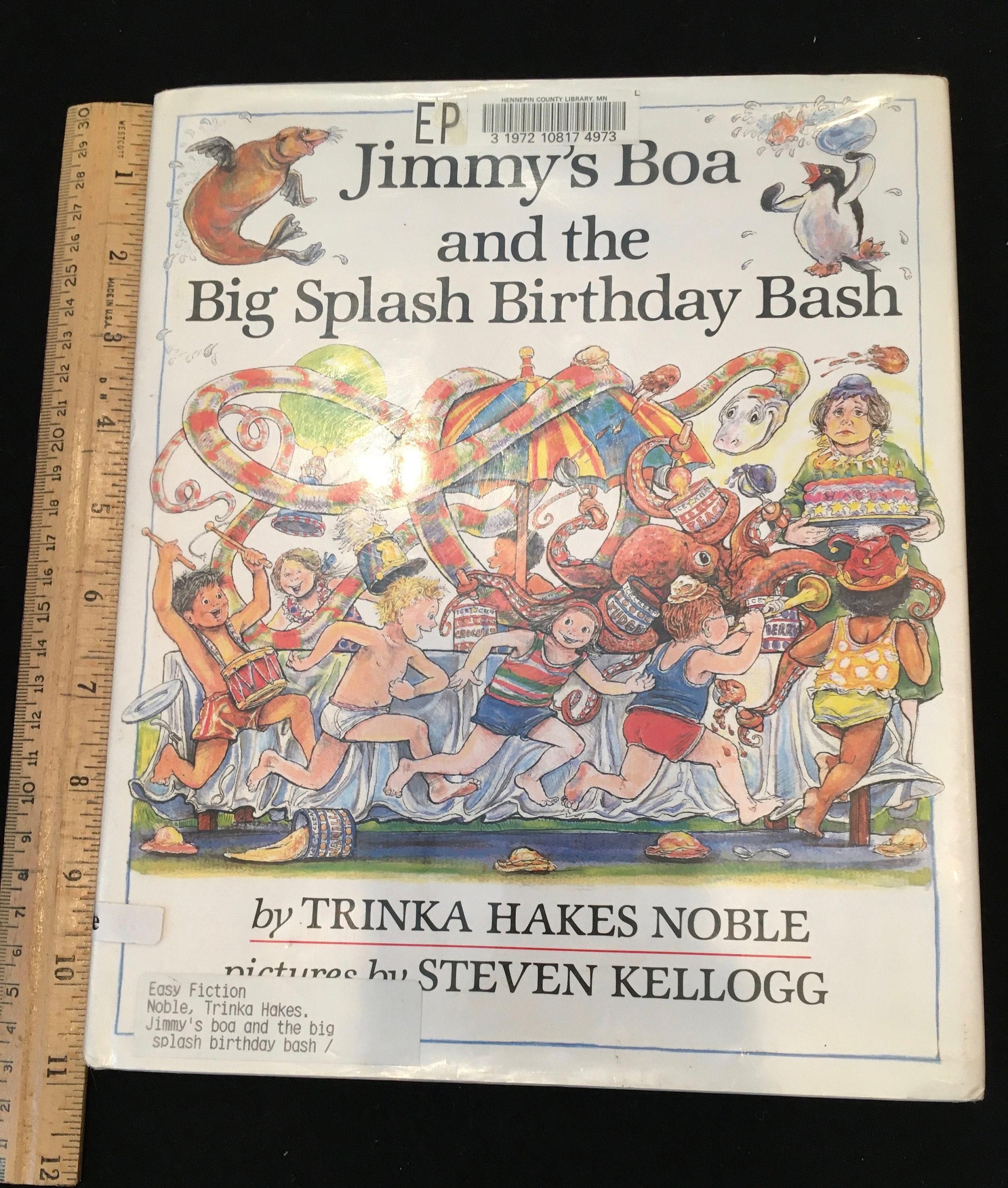 Jimmys Boa And The Big Splash Birthday Bash By Trinka Hakes Etsy 日本