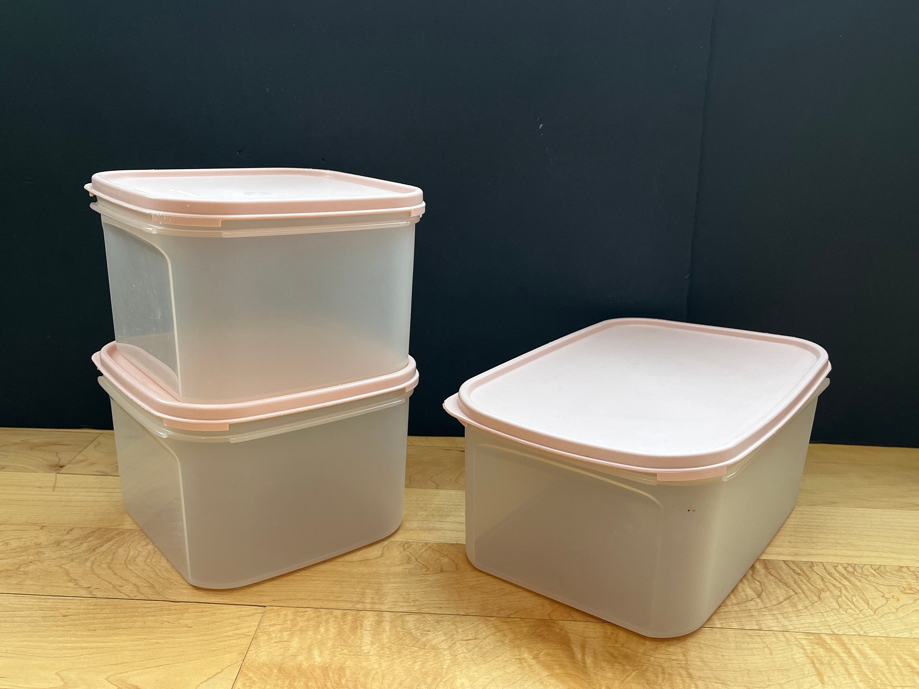 Vintage Pink Tupperware, Set of 5 Round or Oblong Containers, Cereal  Container