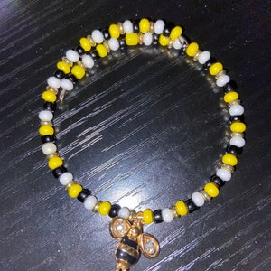 Bumble bee charm bracelet