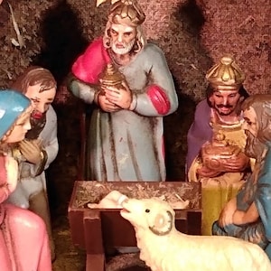 1960s Nativity Creche with 12 Figures