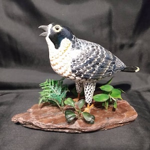 Peregrine Falcon Signed Lee Thomas 1982 3D Dioramic Carving